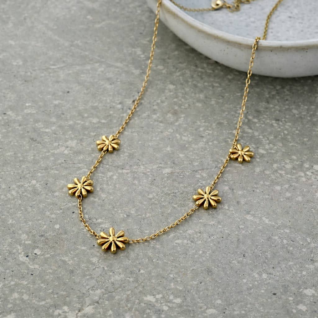Five Flower Necklace