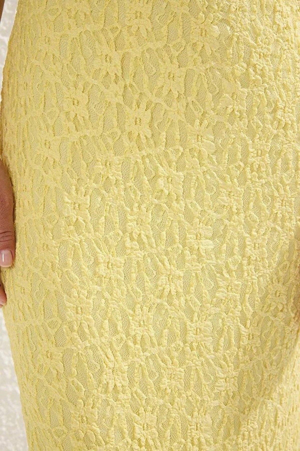 Zinnia Lace Maxi Dress