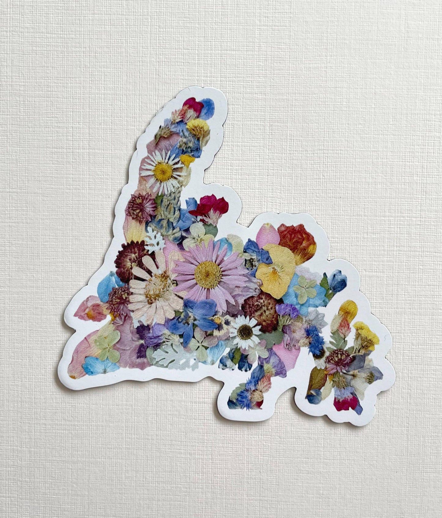 Newfoundland Map Flower Magnet
