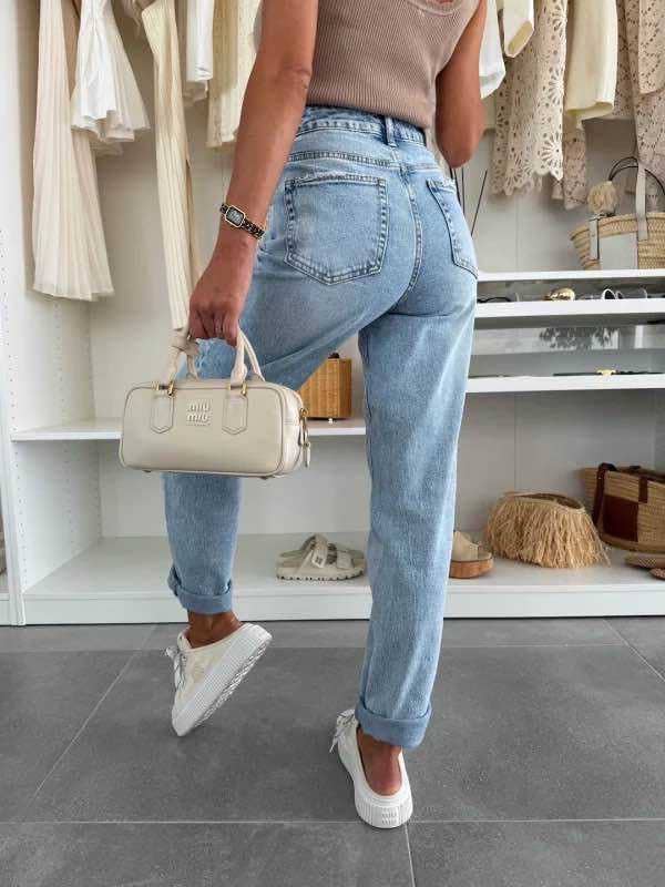 Wren Barrel Leg Jean