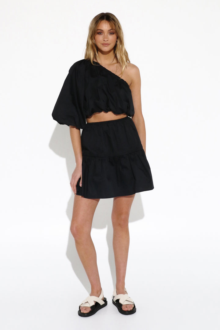 Nixie Crop
