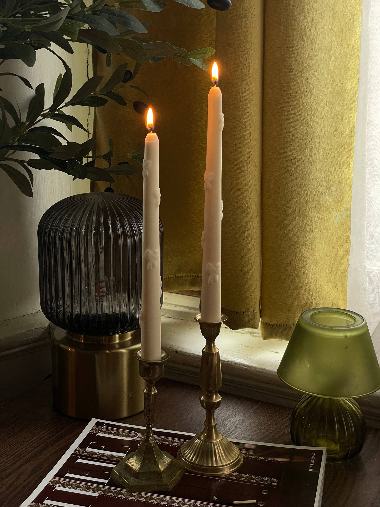 Ribbon Taper Candlestick | Pink