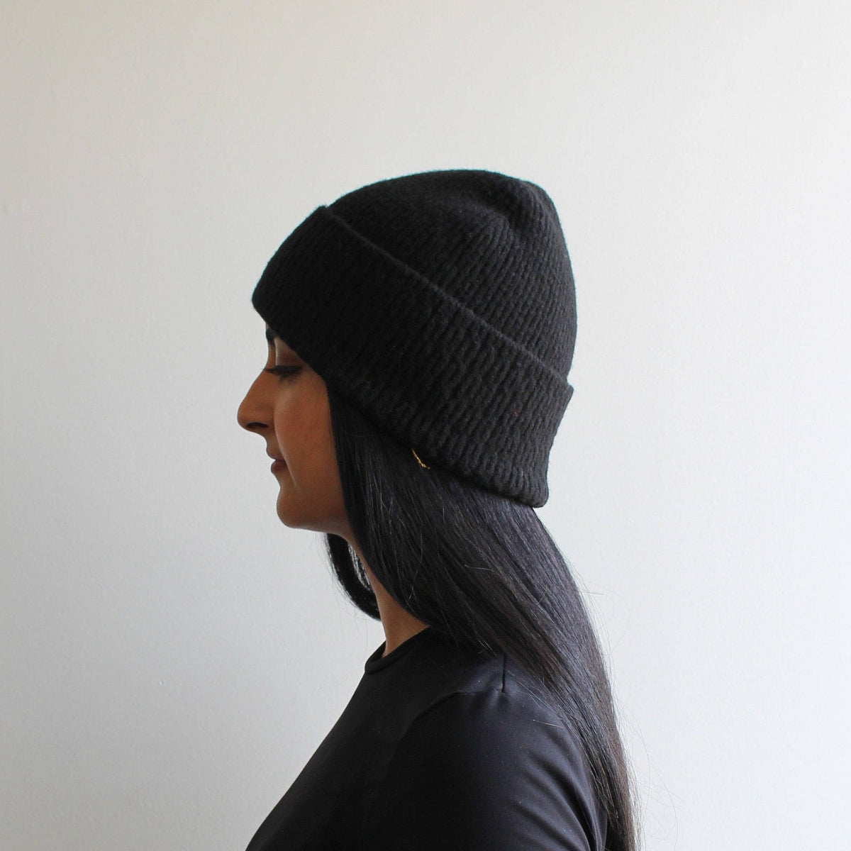 Black Wool Blend Fine Knit Winter Hat