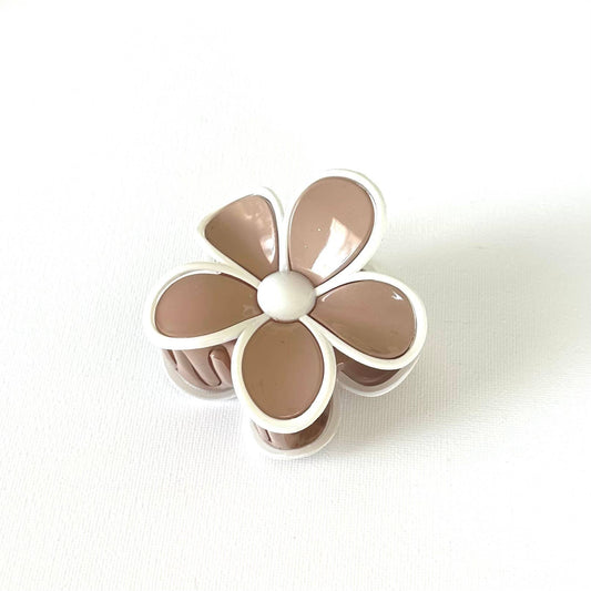 iconic mi - Flower Hair Claw Beige and White