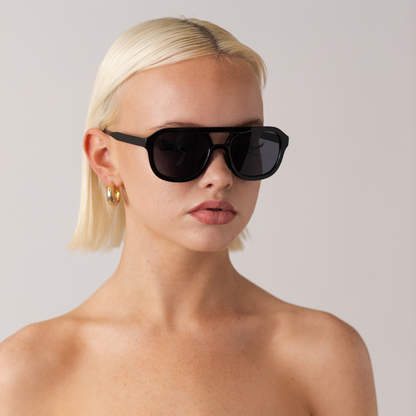 Olivia Sunglasses in Black