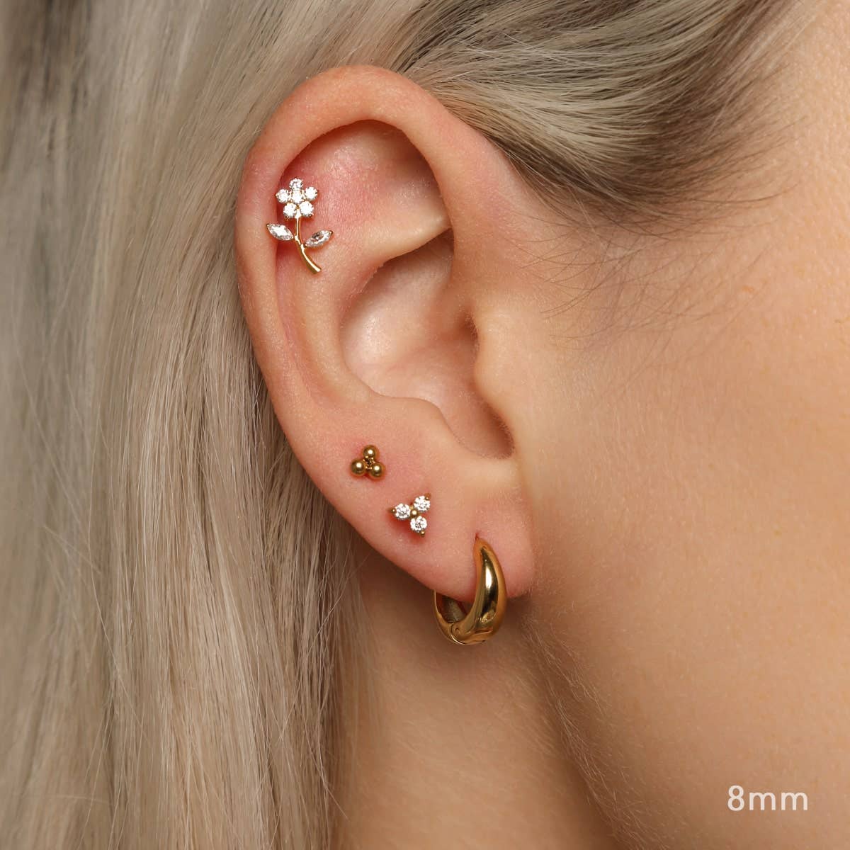 Kate Hoop Earrings in Small