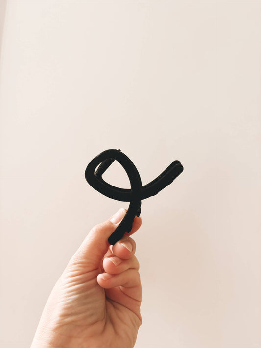 Black Velvet Loop Jaw Clip