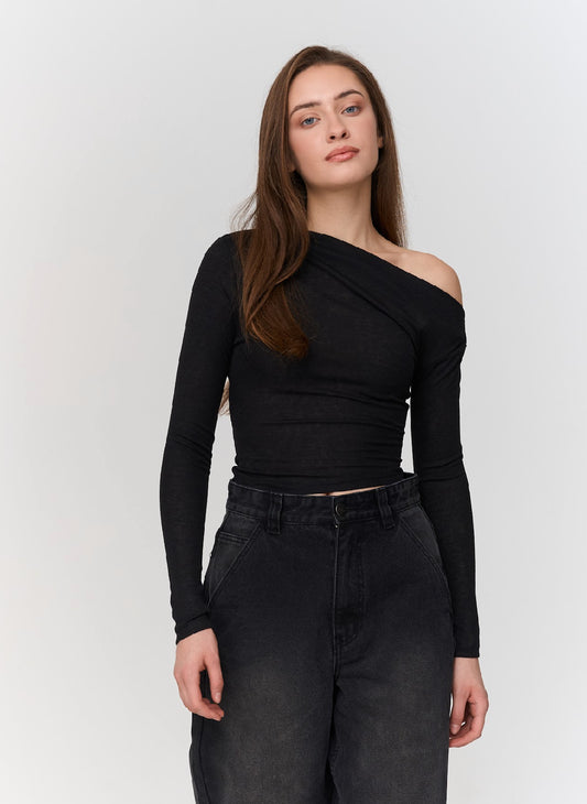 Anya Top