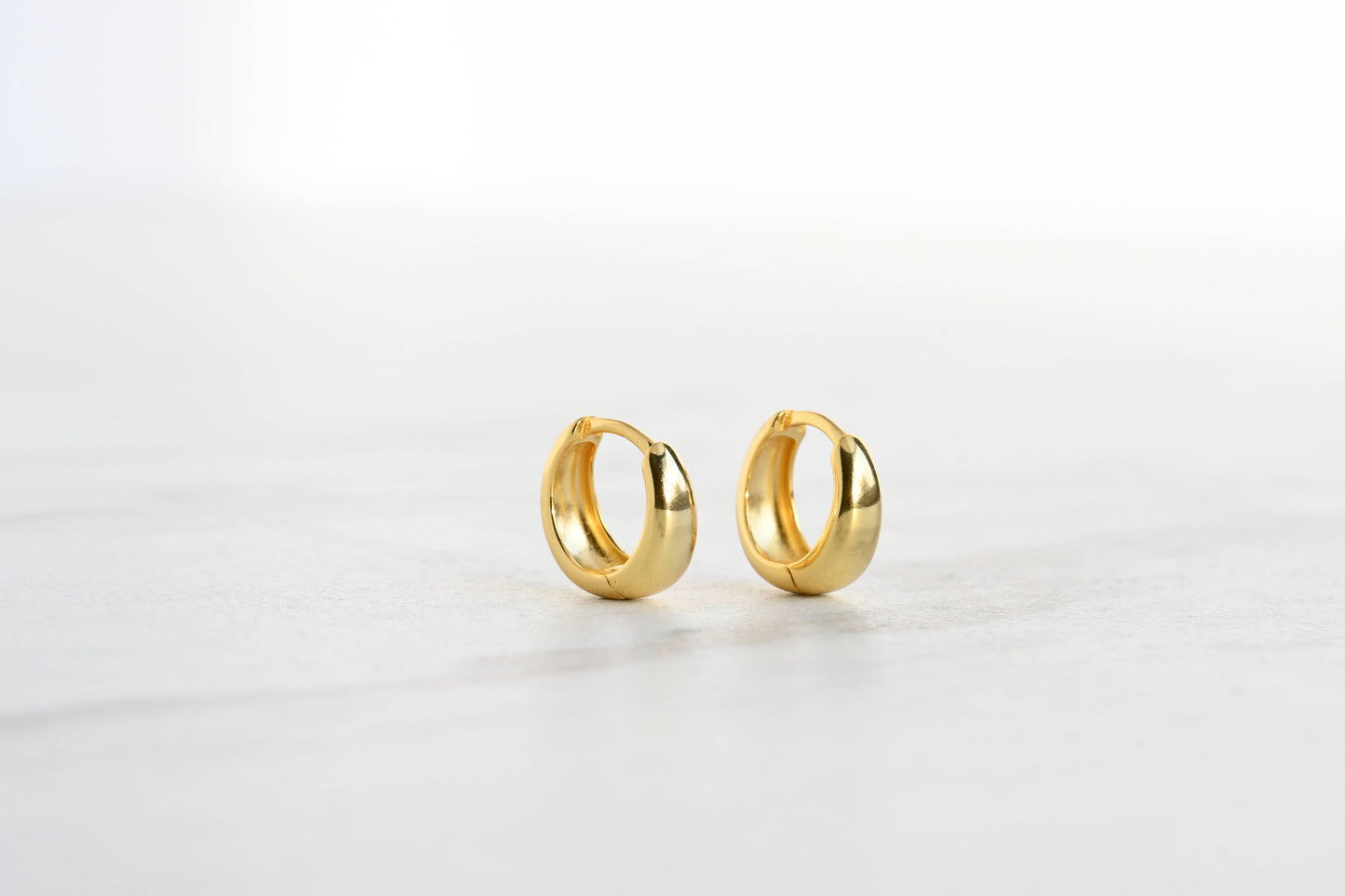 Small Chunky Hoops in Gold