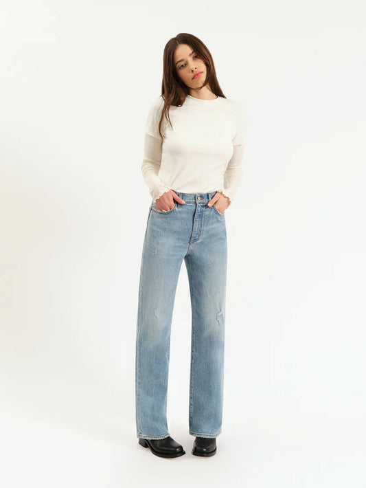 City Straight Jeans