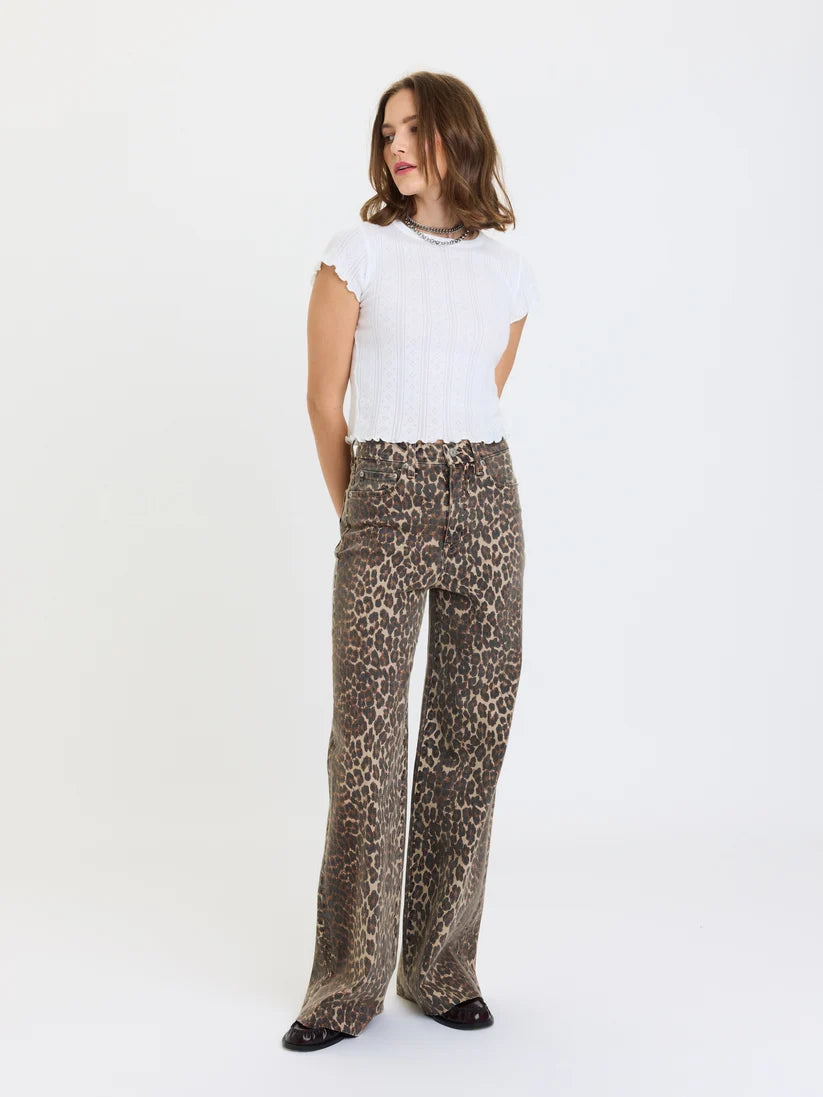 Far Out Wide Leg Jean in Cool Cat