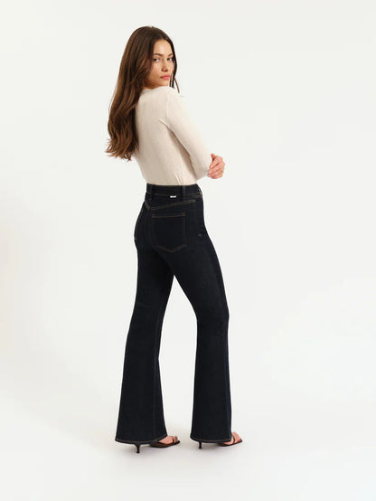 Sunset Flare Jeans in Rinse