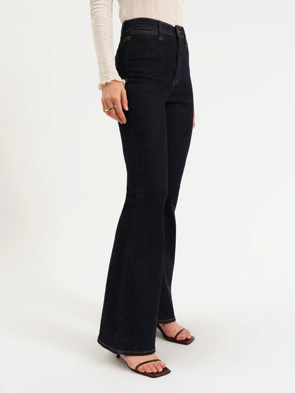 Sunset Flare Jeans in Rinse