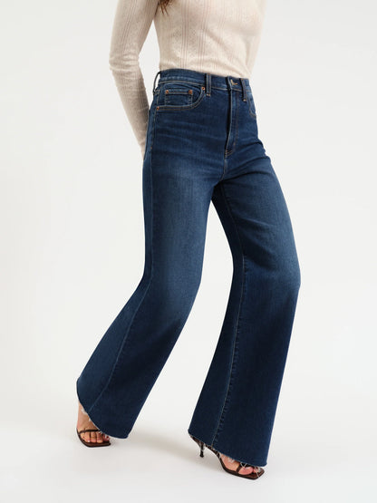 Far Out High Rise Jeans in Waterfall