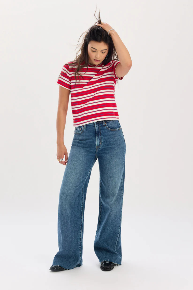 Far Out High Rise Jeans in Stunner