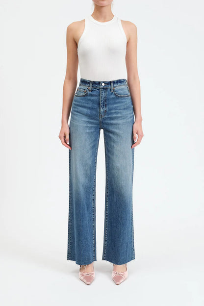 Far Out High Rise Jeans in Stunner
