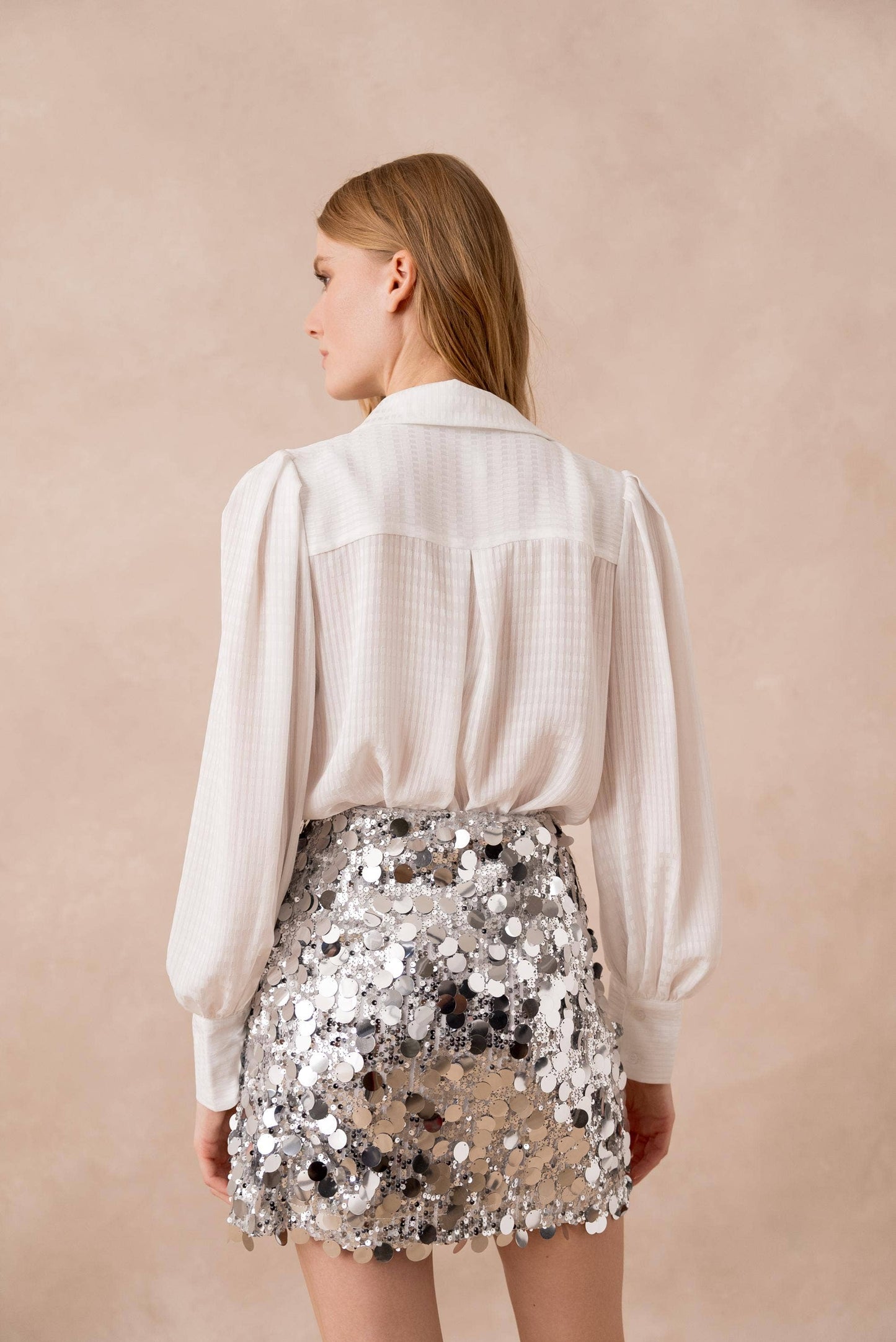 Hilary Sequin Mini Skirt in Silver