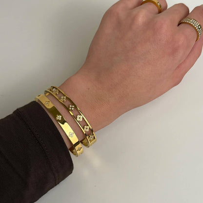 Clover Stone Bracelet