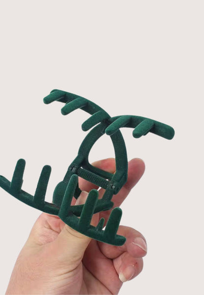 Red Velvet Loop Jaw Clip