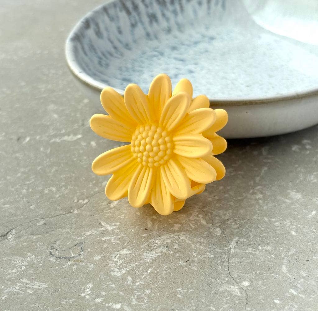 Yellow Flower Claw Clamp