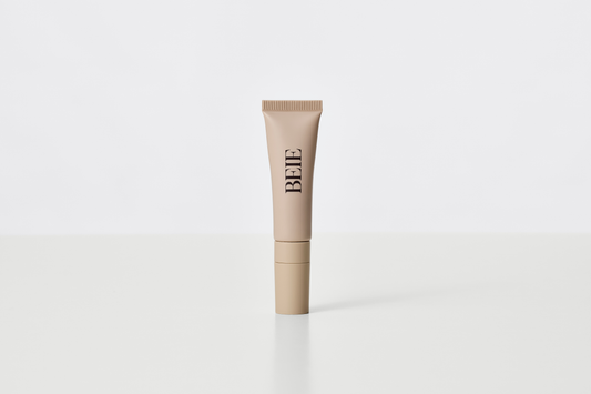Beie Sip & Tell Lip Oil in Rootbeer