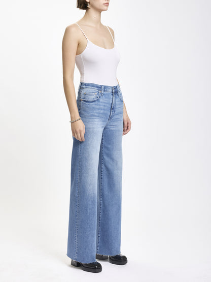 Far Out High Rise Jeans in Right On