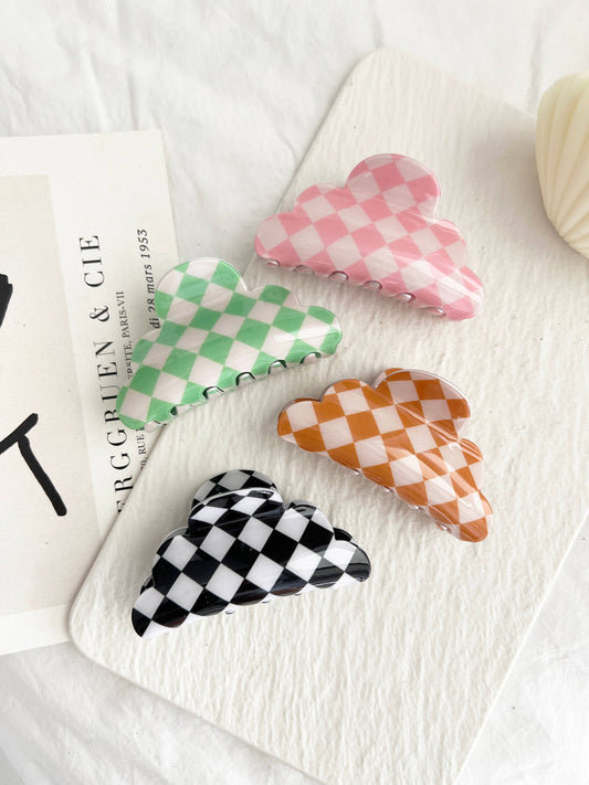 Cloud Checkered Jaw Clips
