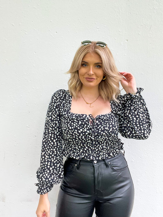 Simple Daisy Top